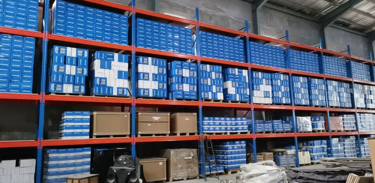 JINAN HOWOSTAR AUTO PARTS CO.,LTD خط إنتاج المصنع