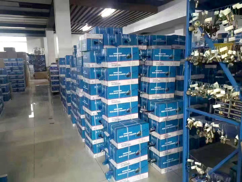 JINAN HOWOSTAR AUTO PARTS CO.,LTD خط إنتاج المصنع